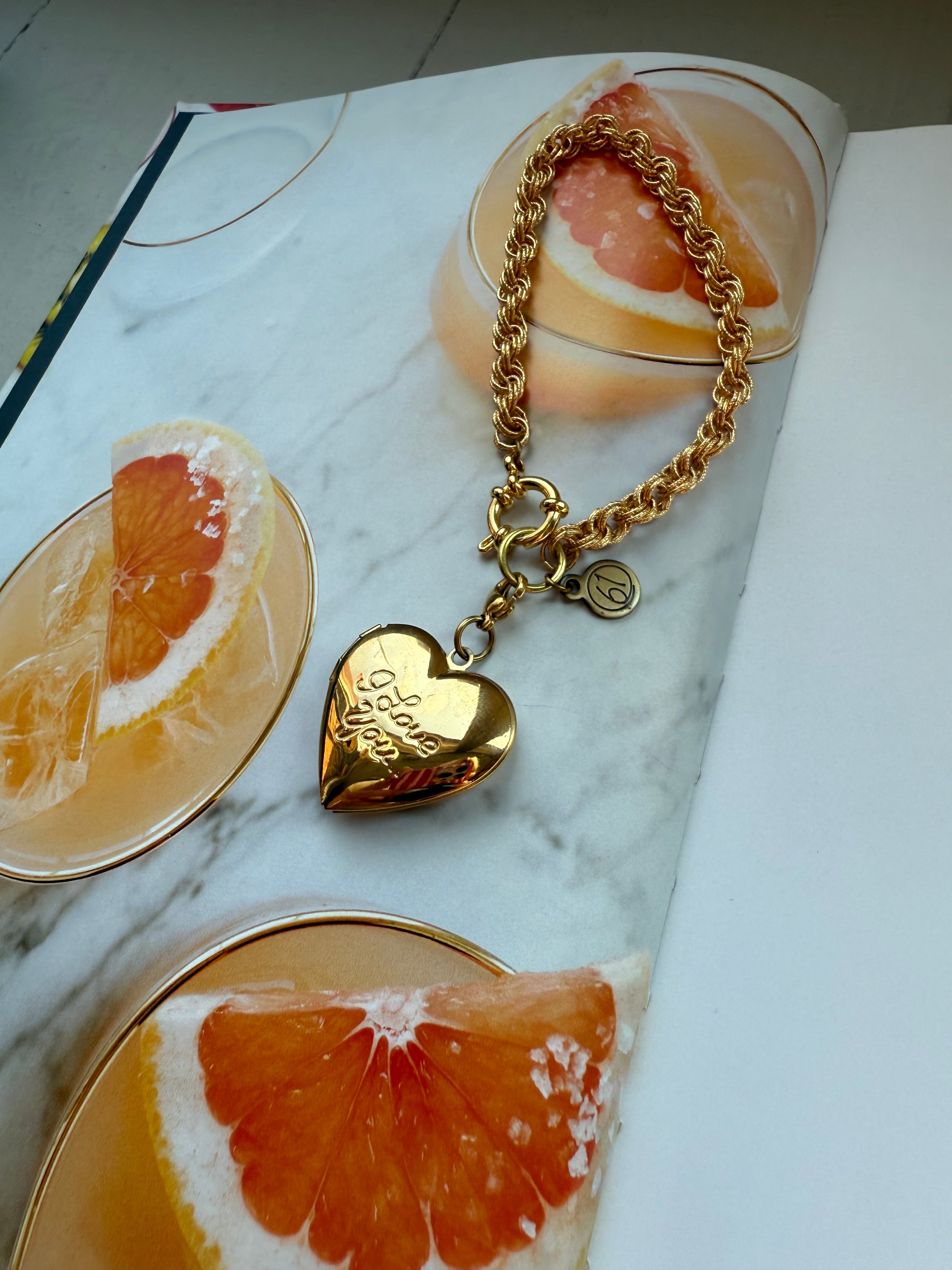 ILY Locket Charm - Hen and Bear
