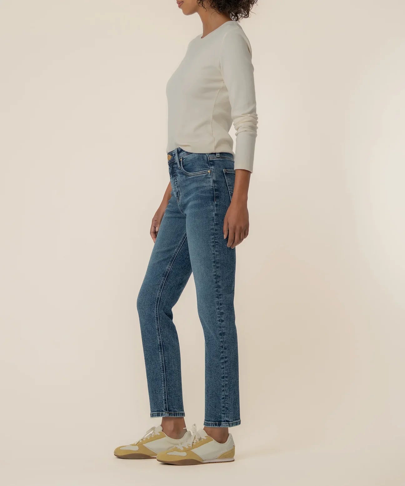 Rachael High Rise Mom Jean - Radiant