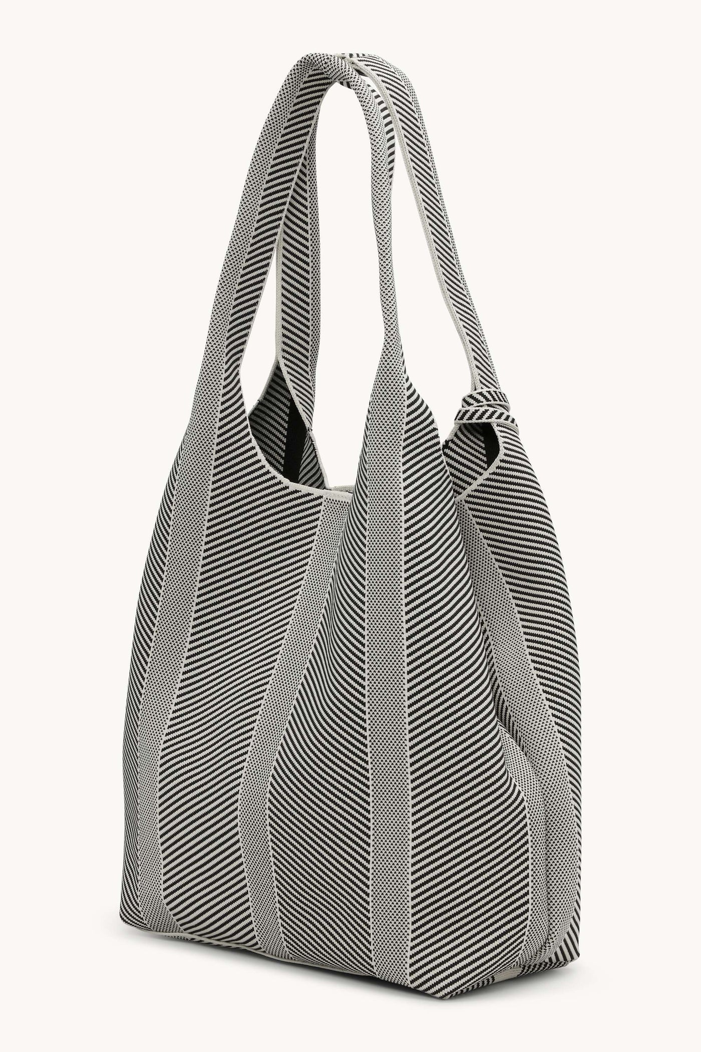 Knitted Bag - Milk-Creme-Black