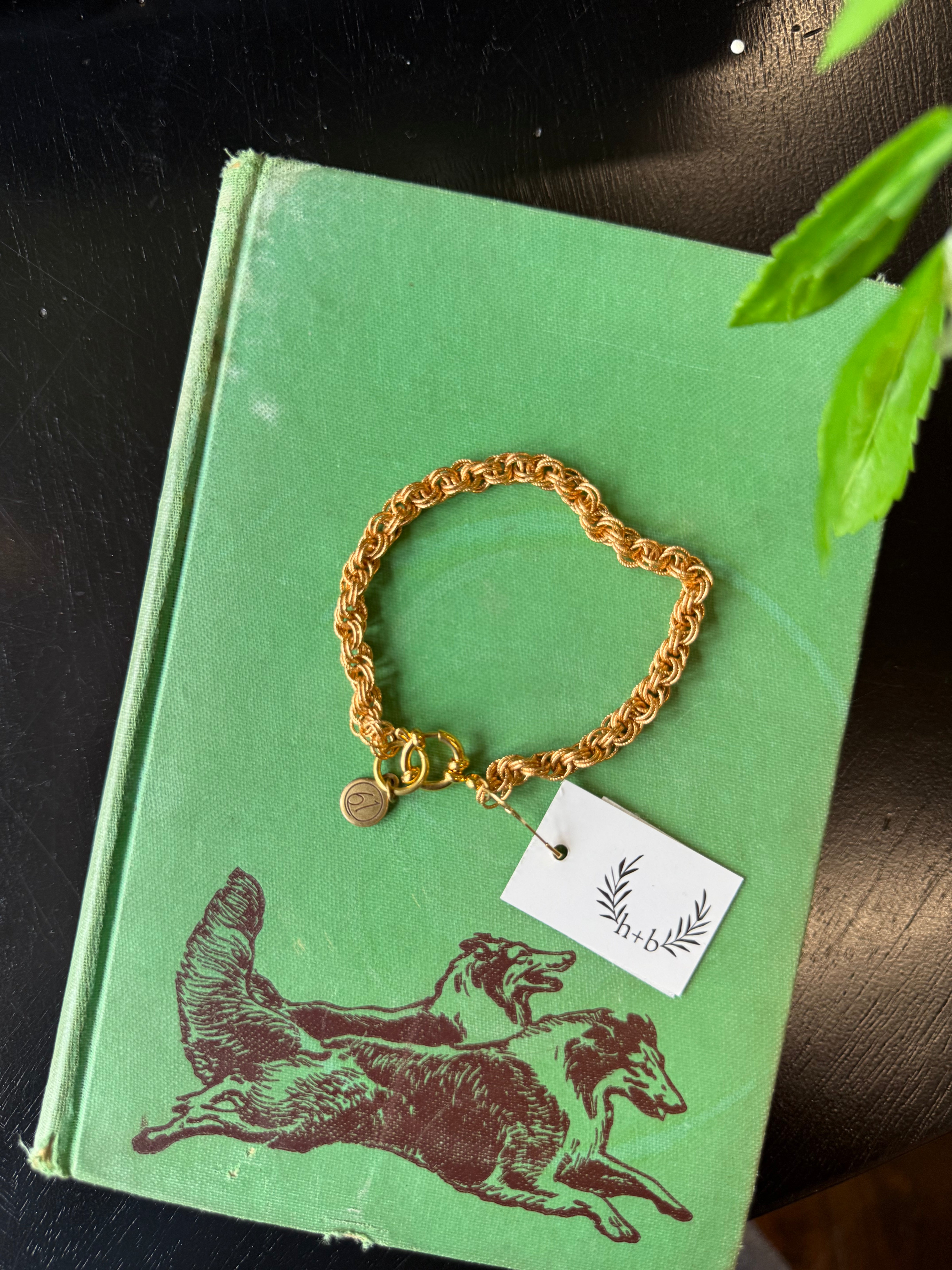 Twist Bracelet - Hen and Bear