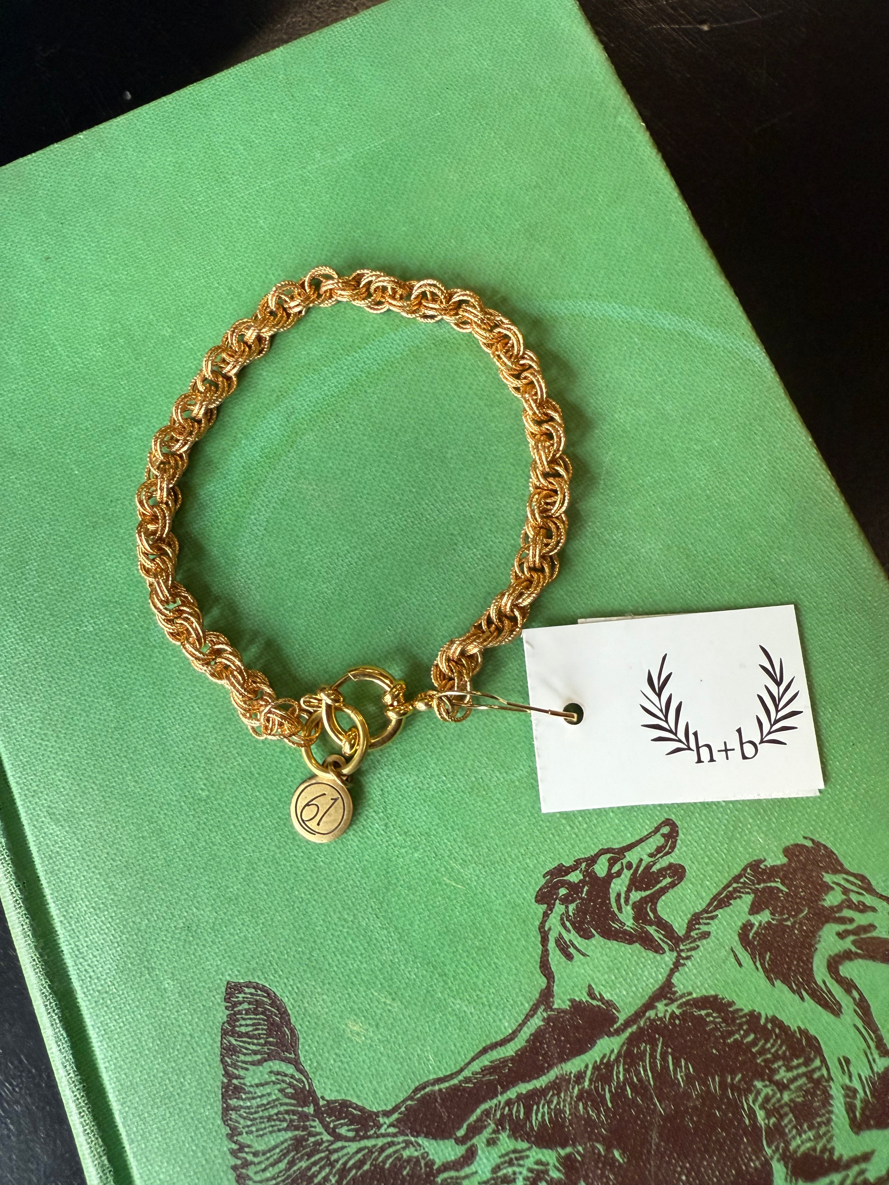 Twist Bracelet - Hen and Bear