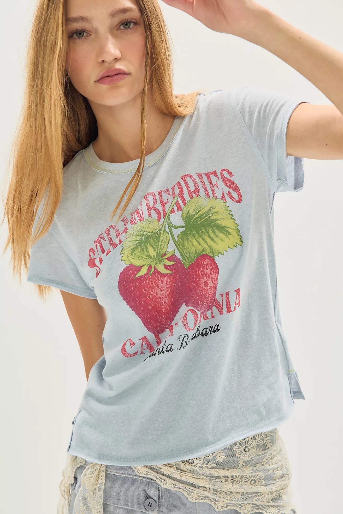 Nova Tee Graphic -Strawberry Combo