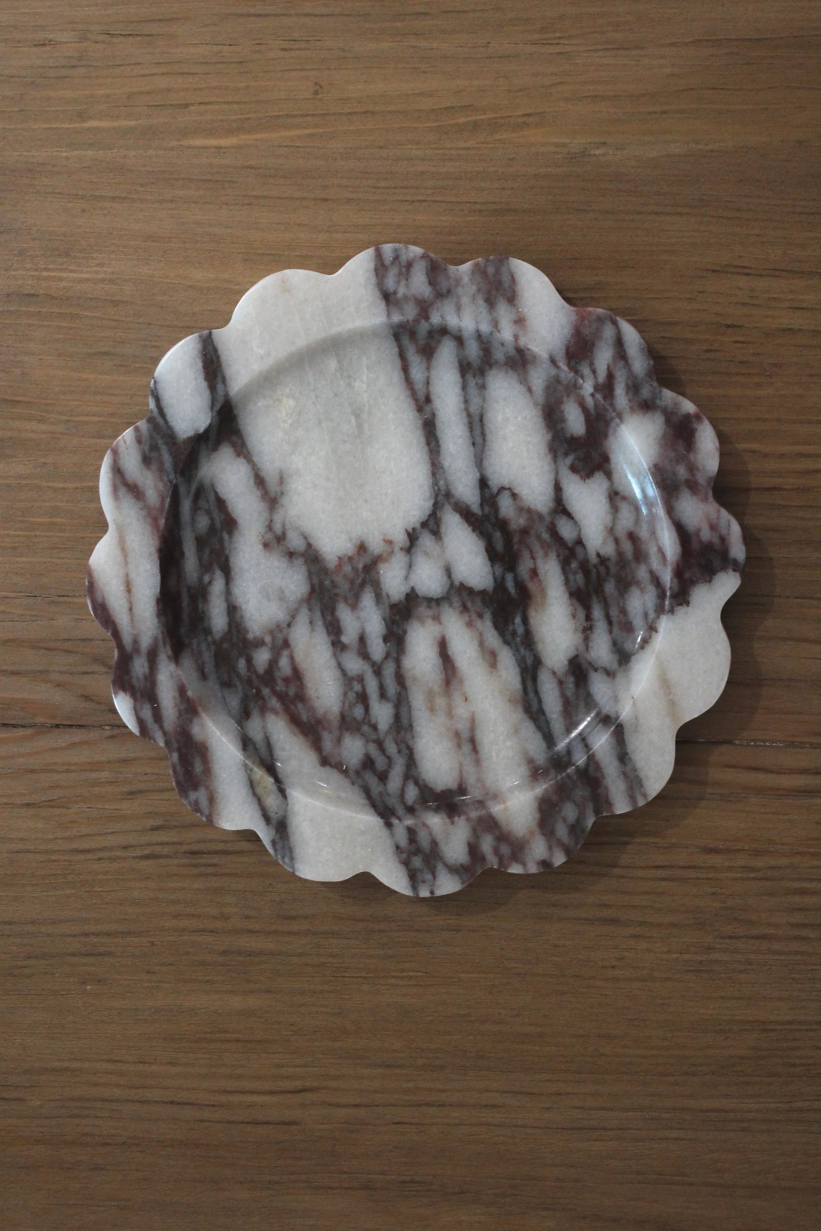 Clarke Scalloped Tray