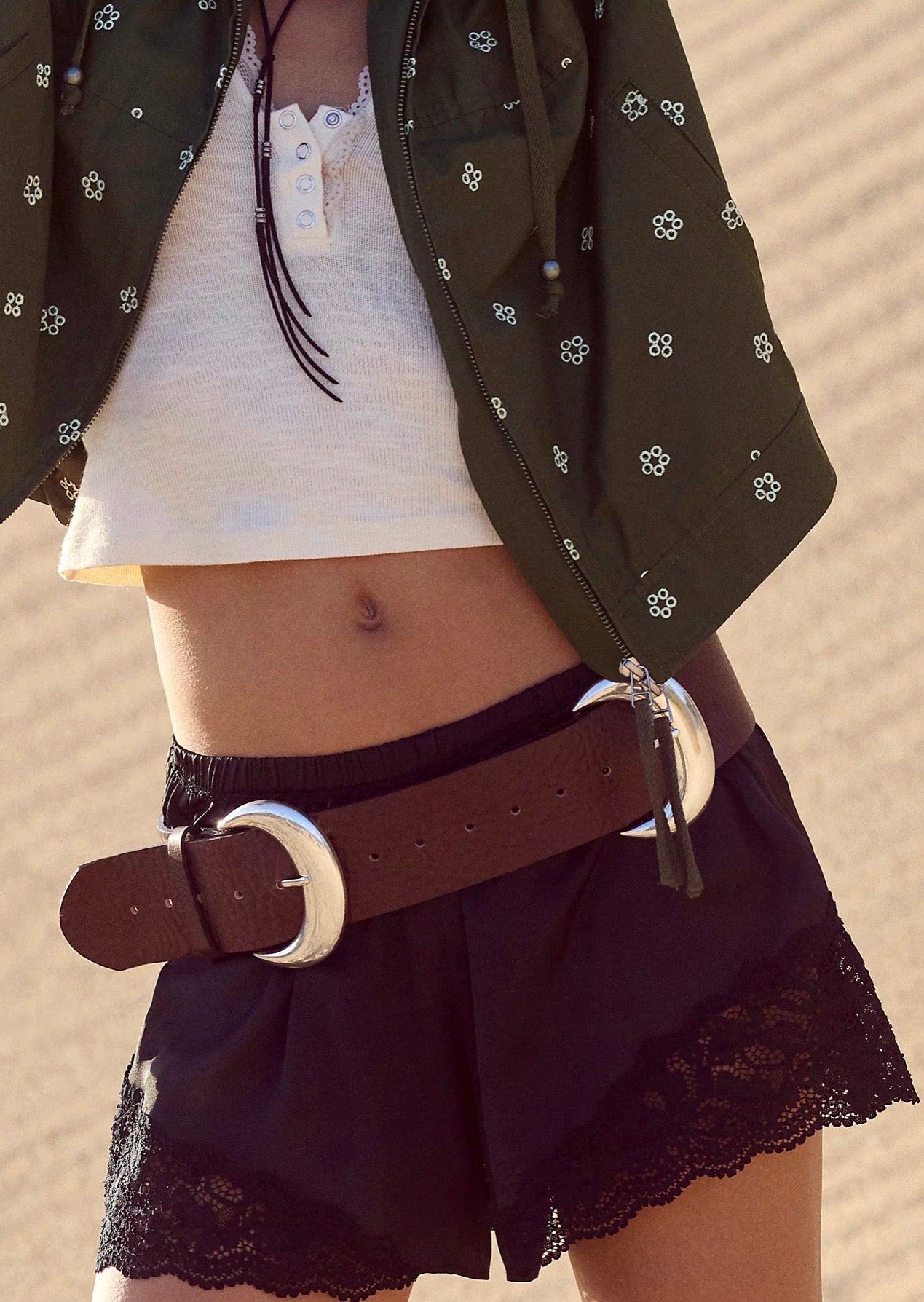 Meet Me In The Middle Tap Shorts - Black