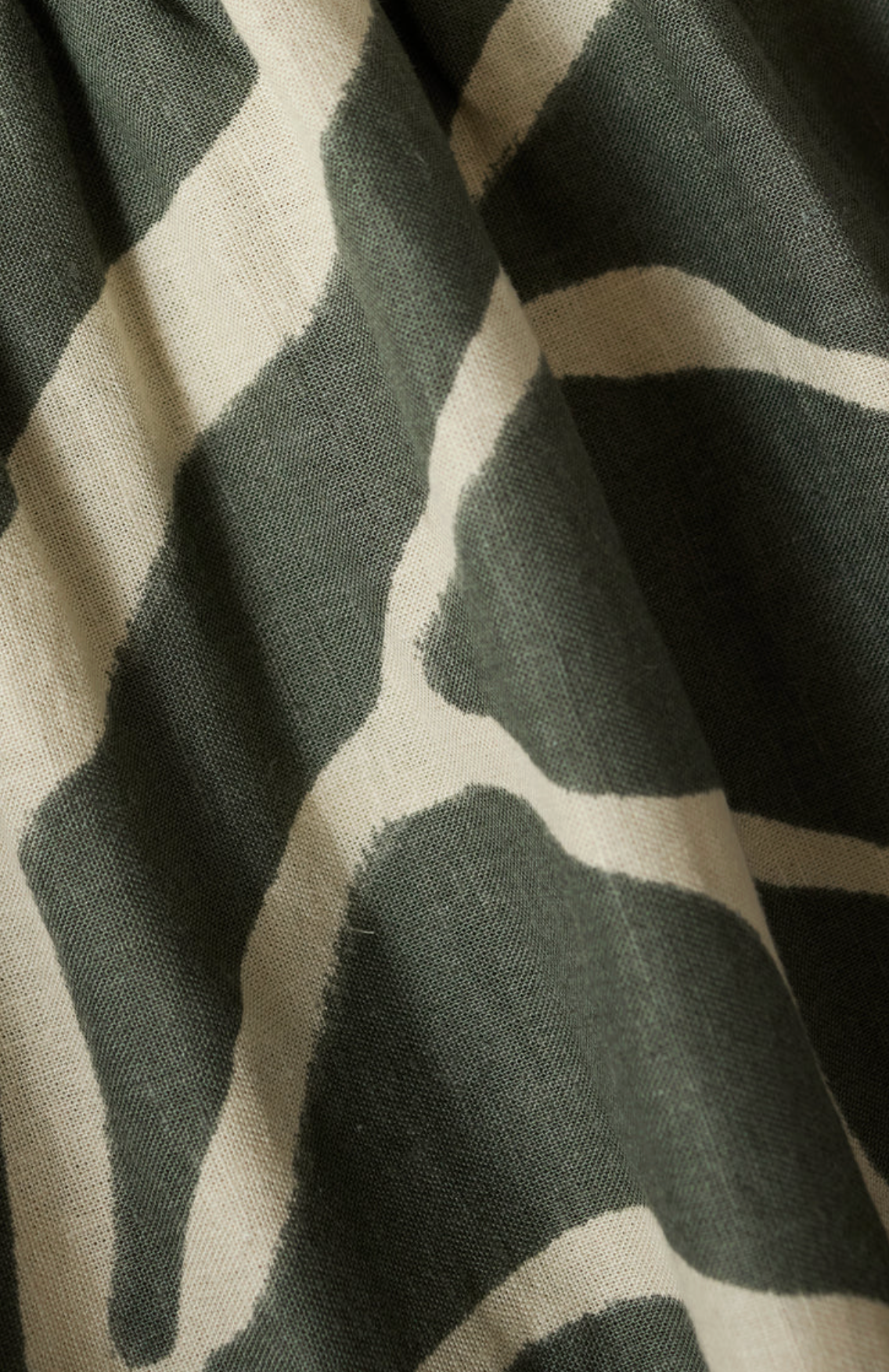 Bayside Tova Palm Midi Dress - Tea Leaf