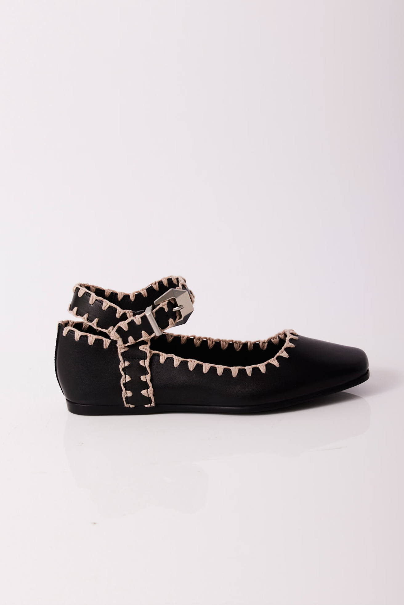 Crochet Mystic Flat - Black