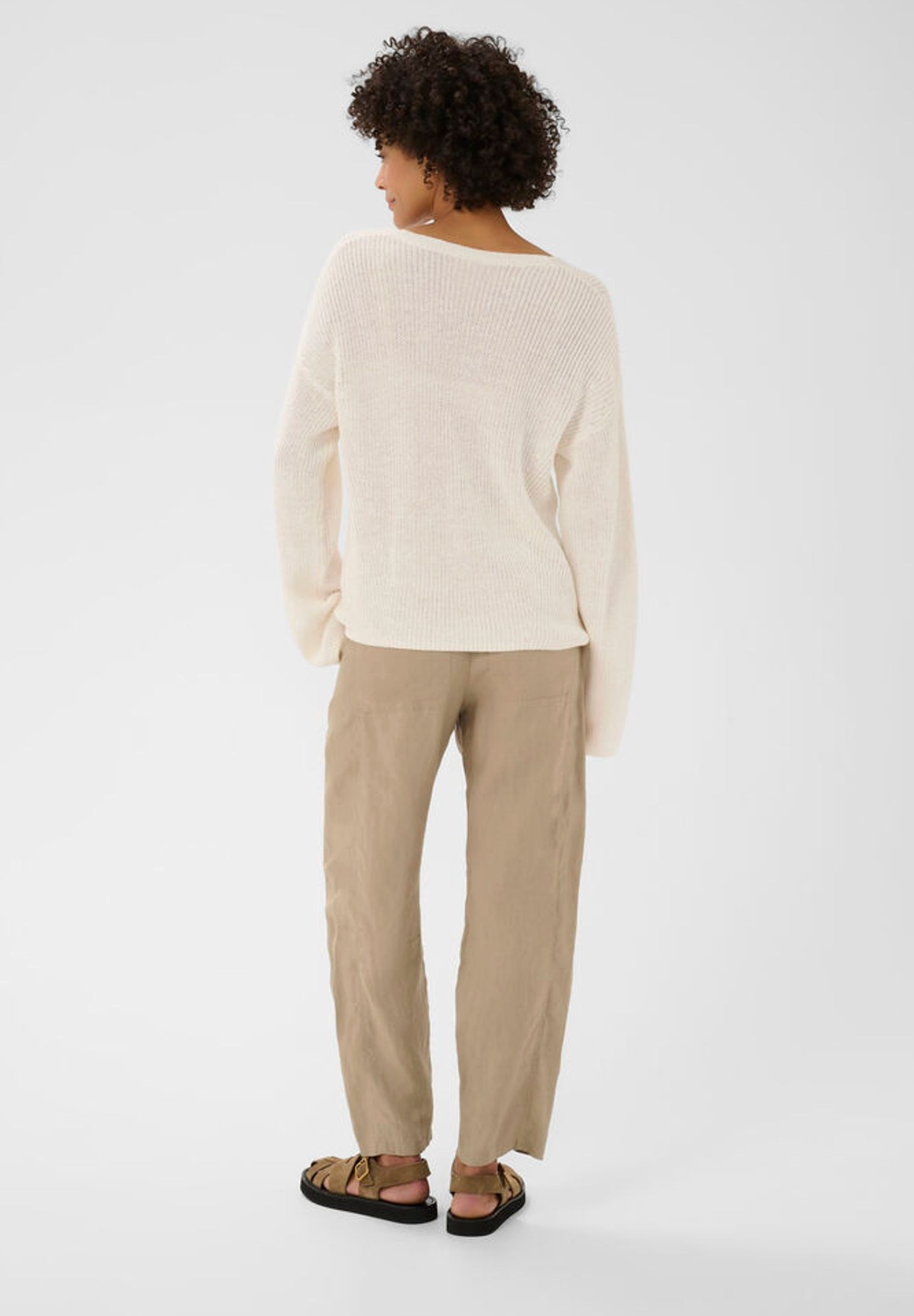 Etronas - V-Neck Sweater - Whisper White