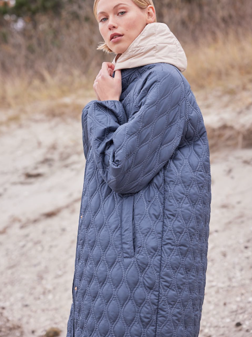Long Quilt Jacket - Ombre Blue