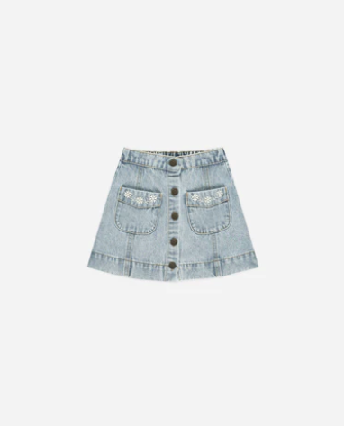 Denver Mini Skirt || Light Washed Denim