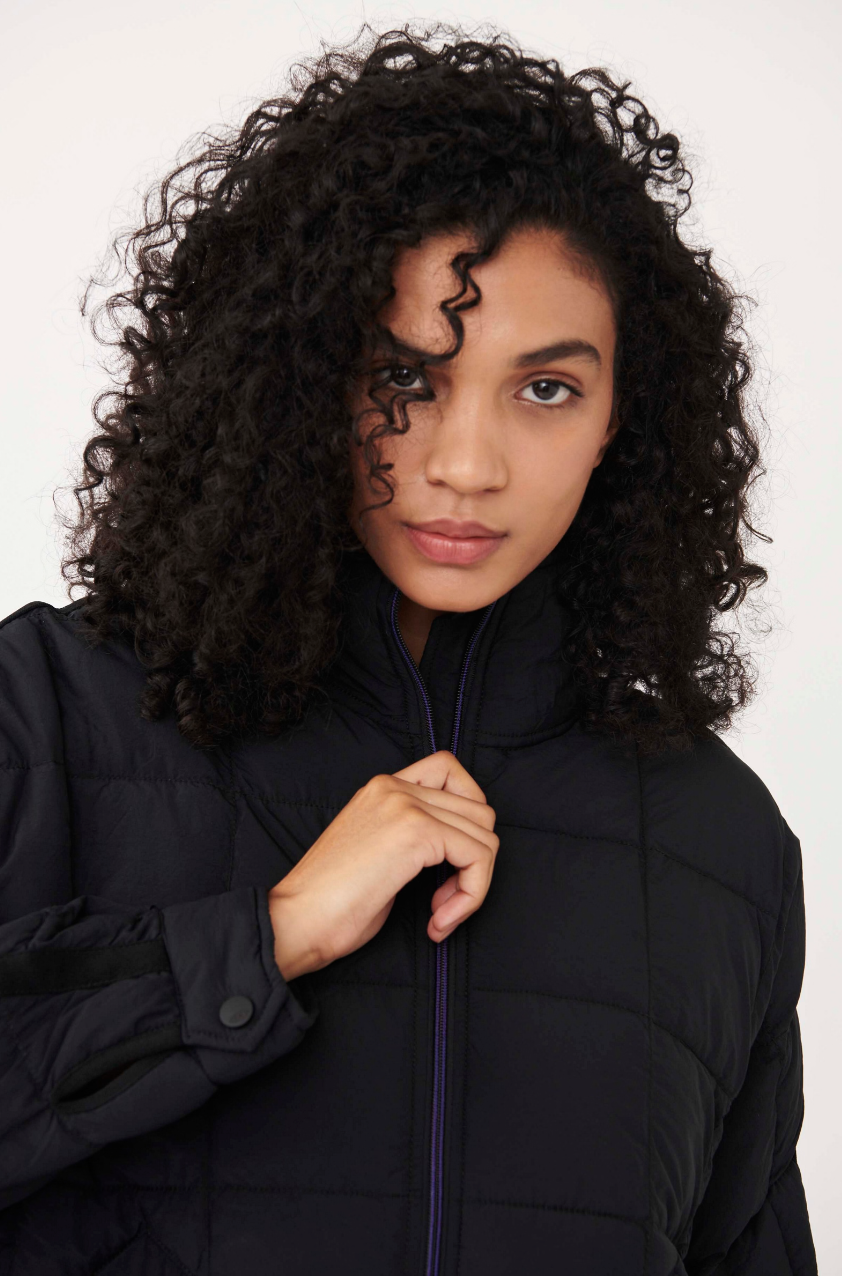 Pippa Packable - Black