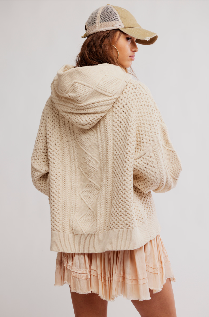 Explorer Cable Hoodie - Macadamia