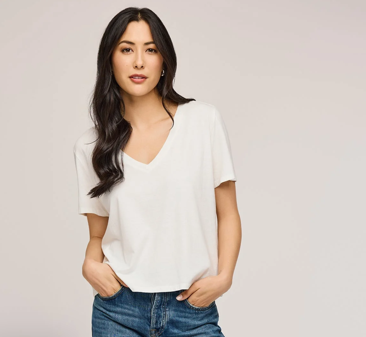 Lucy V-Neck T-Shirt - White