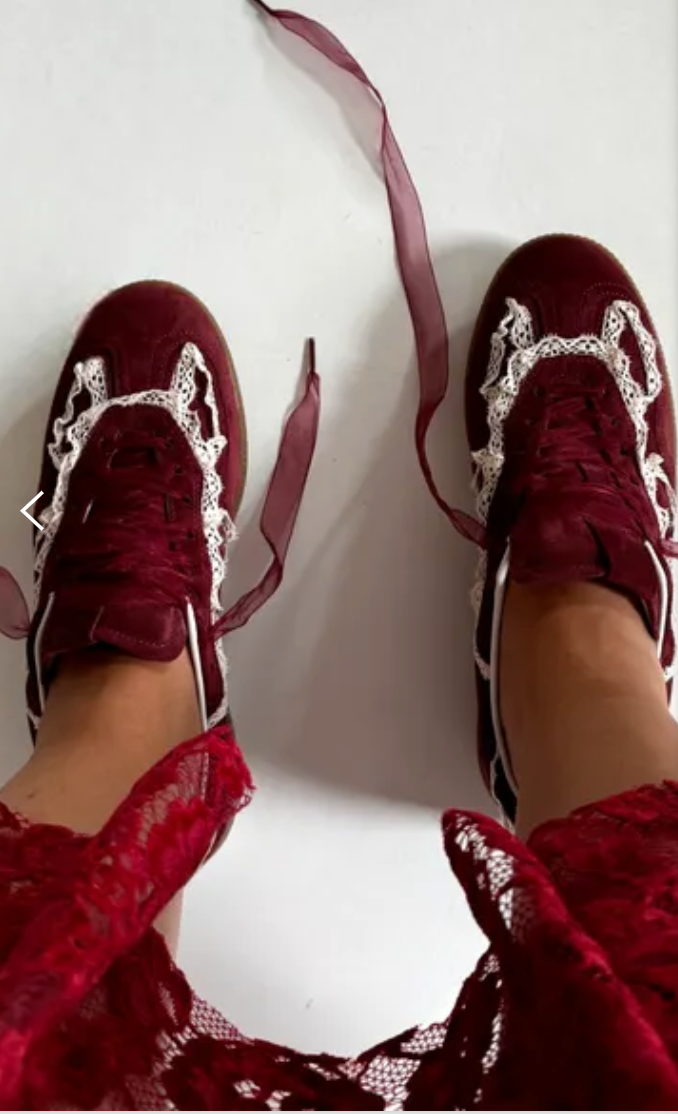 TB.490 Crochet Burgundy