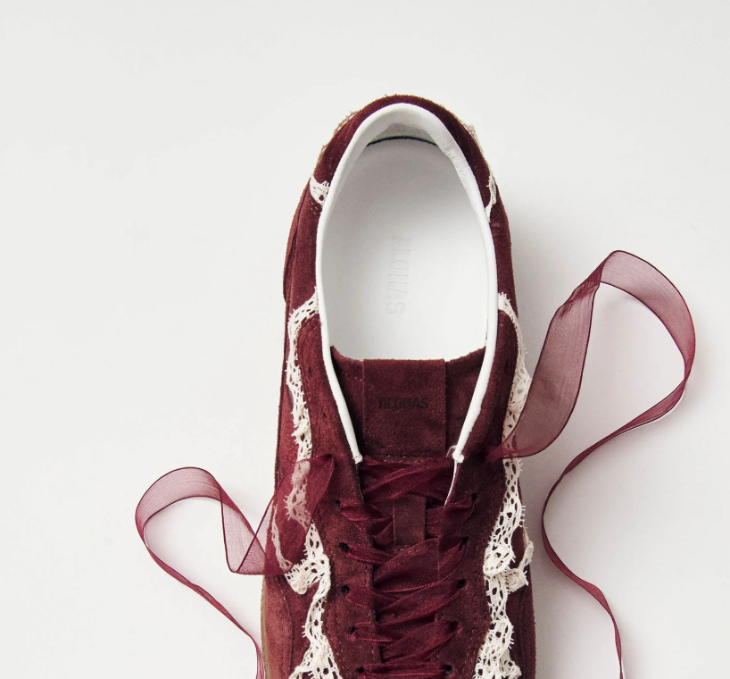 TB.490 Crochet Burgundy