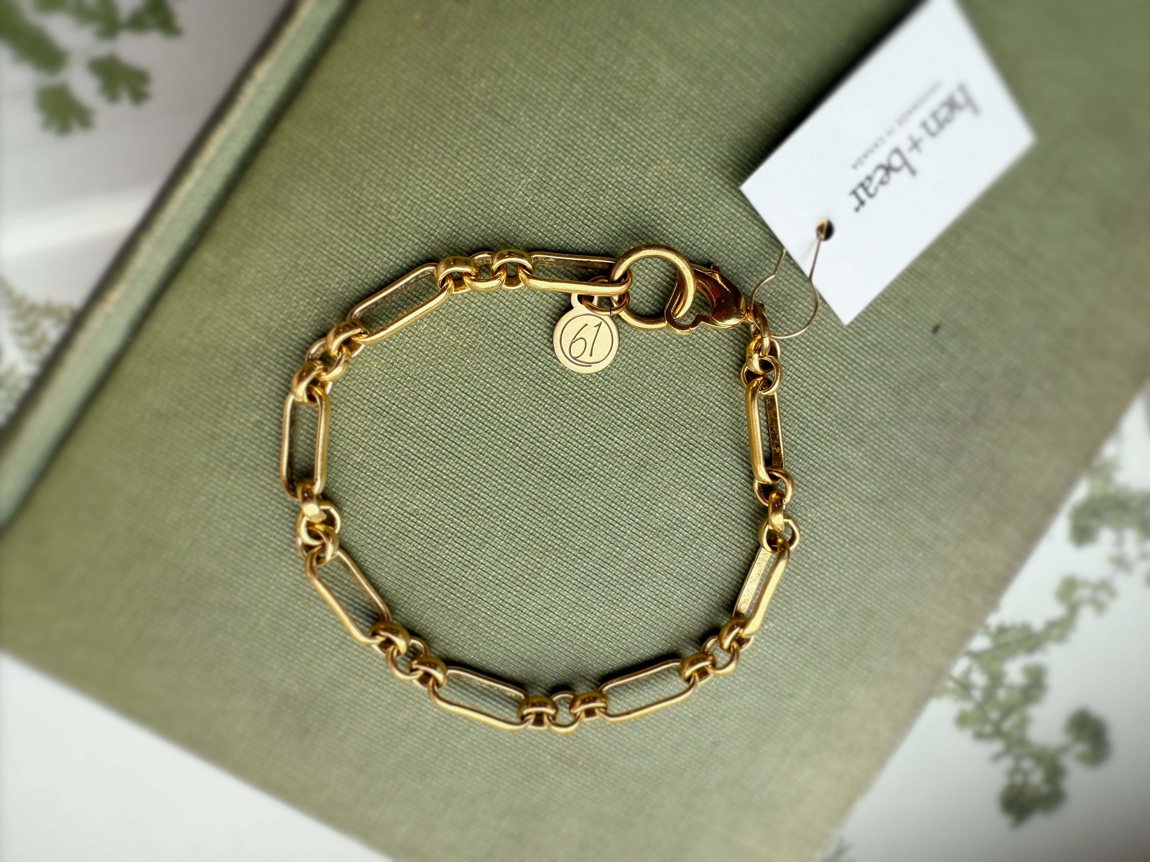 Queen Bracelet - Hen and Bear