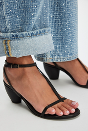 La La Land Strappy Heel - Black