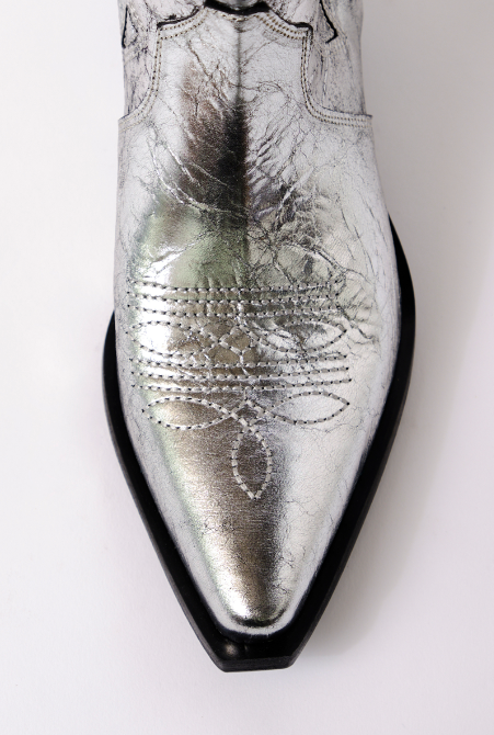 Way Out West Boot - Metallic Silver