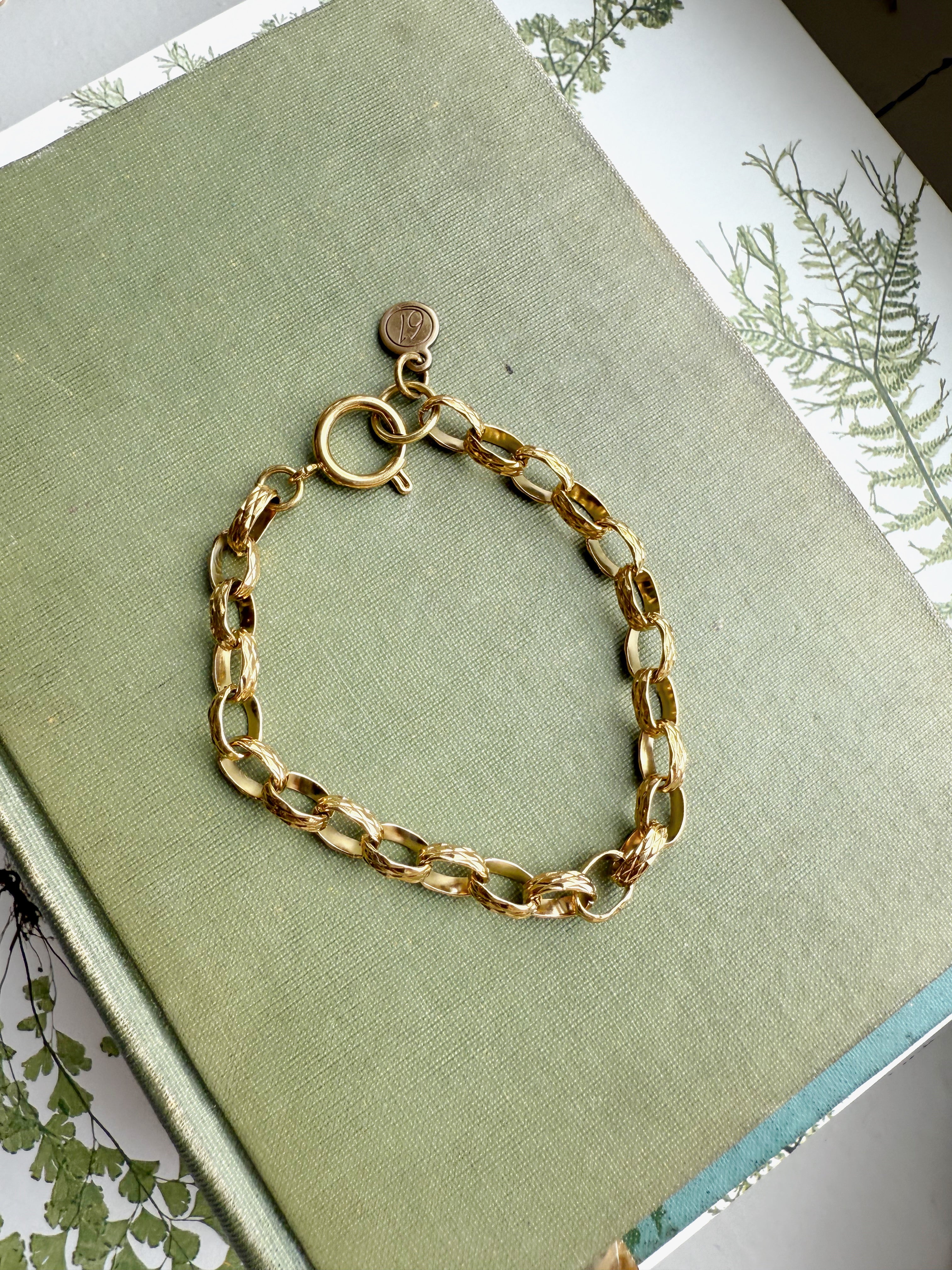 Britt Bracelet - Hen and Bear