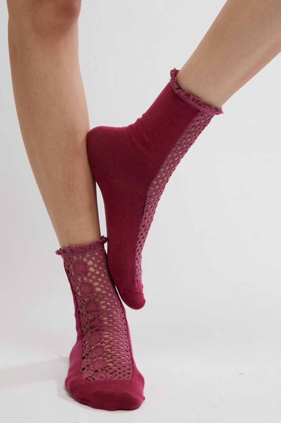 Rubies Crochet Socks - Burgundy